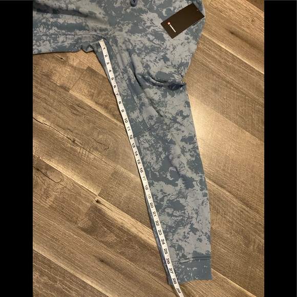 🆕💙 AUTHENTIC LULULEMON JOGGERS 💙🆕 - Picture 10 of 14